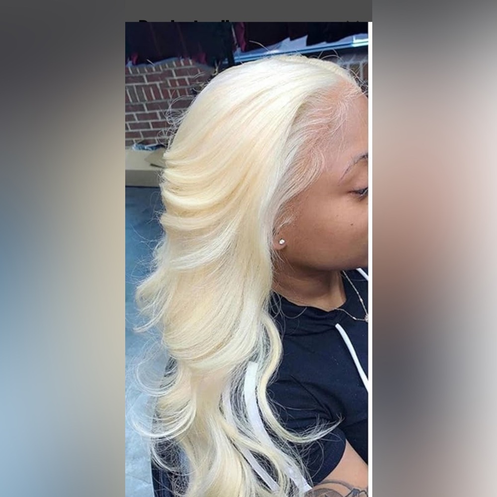 Flawed Blonde Long Wavy Women's Hair Wig With Bang Platinum Blonde